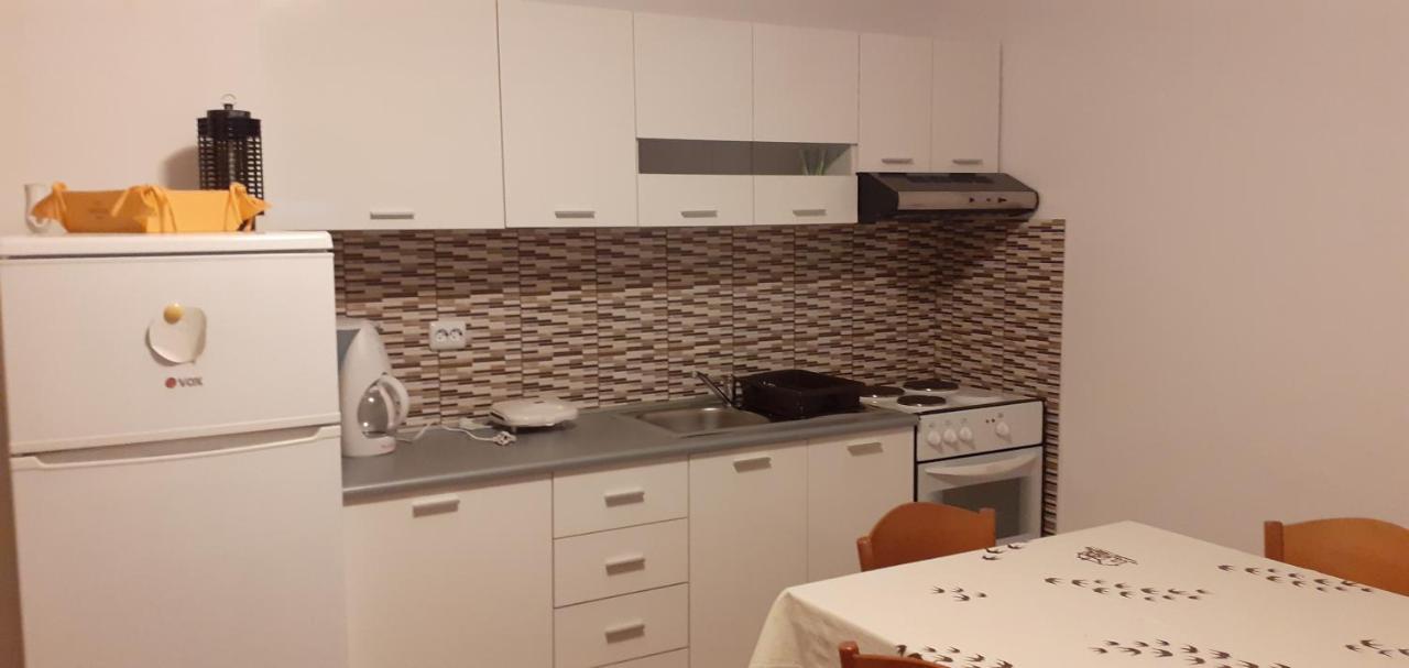 Kelk Loznati Apartment Екстериор снимка